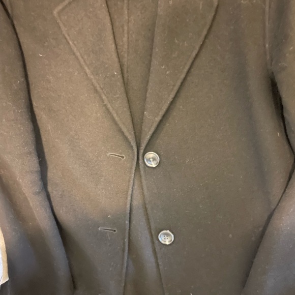 Black gap coat - Picture 3 of 3